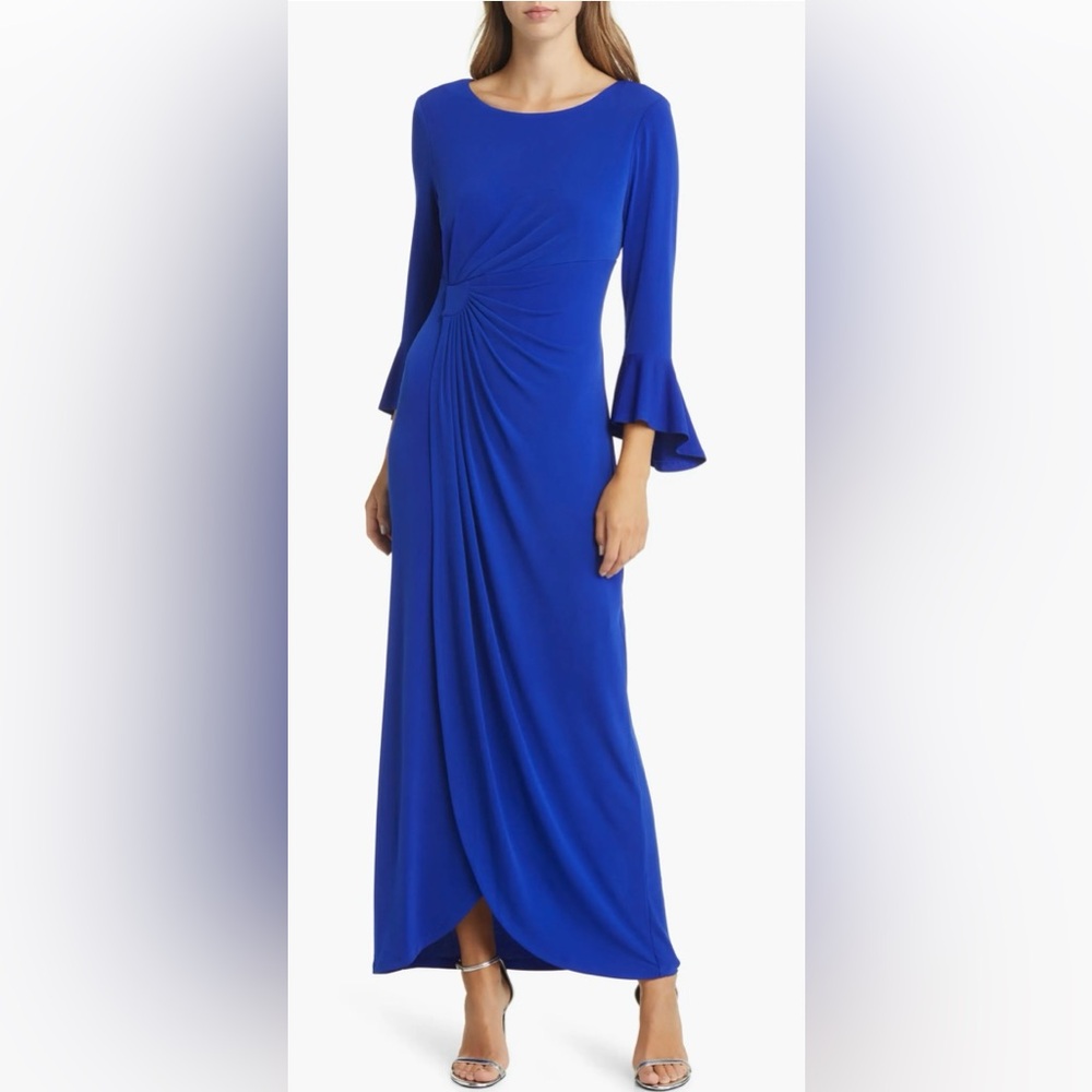 🍾 🥂 Bell Sleeve Gathered Waist Gown, 6